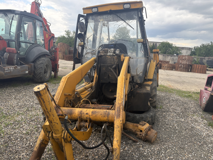Caterpillar 428C cu motor Cat 3054 - Dezmembrări [4]