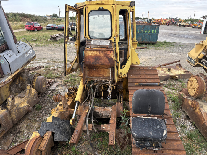 Caterpillar D4 H cu motor Cat 3204 - Dezmembrări [4]