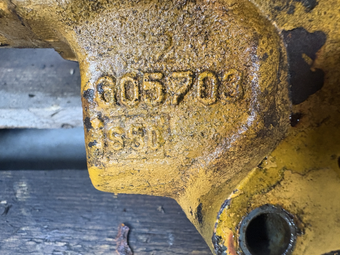 Distribuitor hidraulic Bosch Rexroth 605703 - 4 secții - Liebherr 902LC [3]