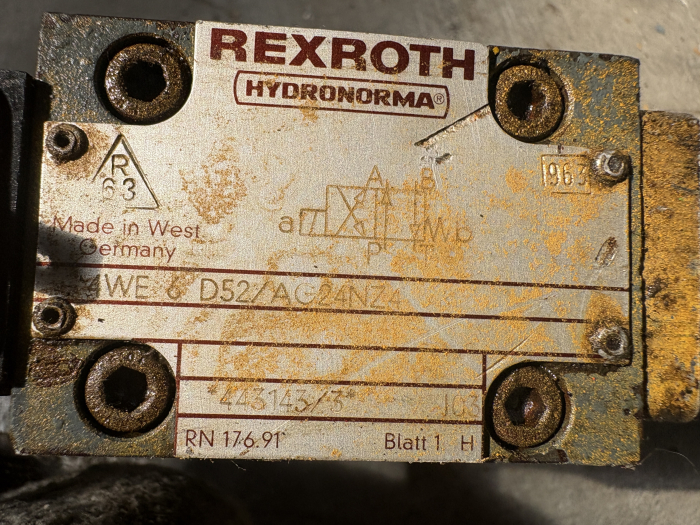 Distribuitor hidraulic Bosch Rexroth Hydronorma 4WE 6 D52/AG24NZ4 - 1 secție [2]