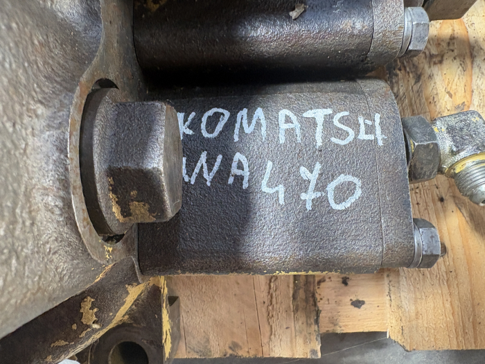 Distribuitor hidraulic Komatsu 421-N24-H720 RV 32 - Komatsu WA470 [2]