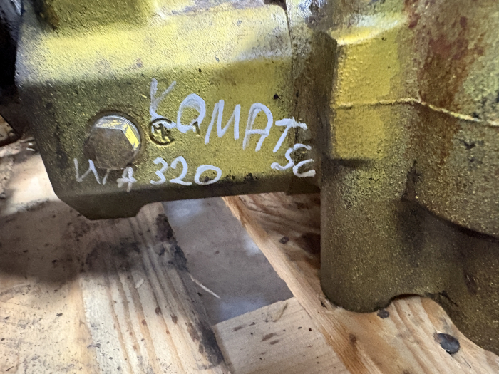 Distribuitor hidraulic Komatsu S 4059 30 003 - Komatsu WA320 [2]