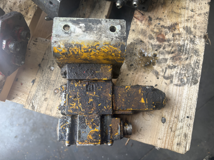Distribuitor hidraulic Mannesmann Rexroth 4WE 6 D53 - 1 secție [2]