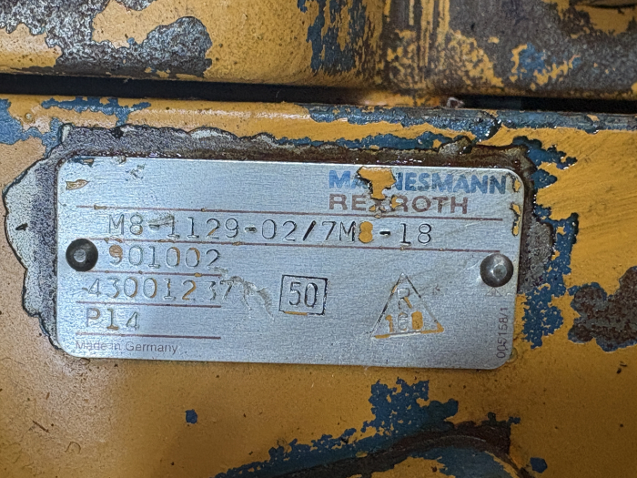 Distribuitor hidraulic Mannesmann Rexroth M8-1129-02/7M8-18 - 7 secții - Excavator [3]