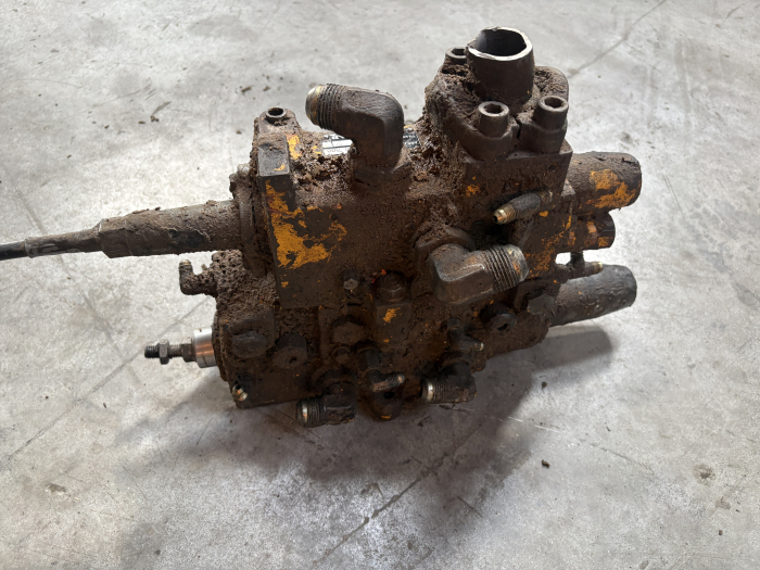 Distribuitor hidraulic Volvo 4 940 800 - Volvo BM [2]
