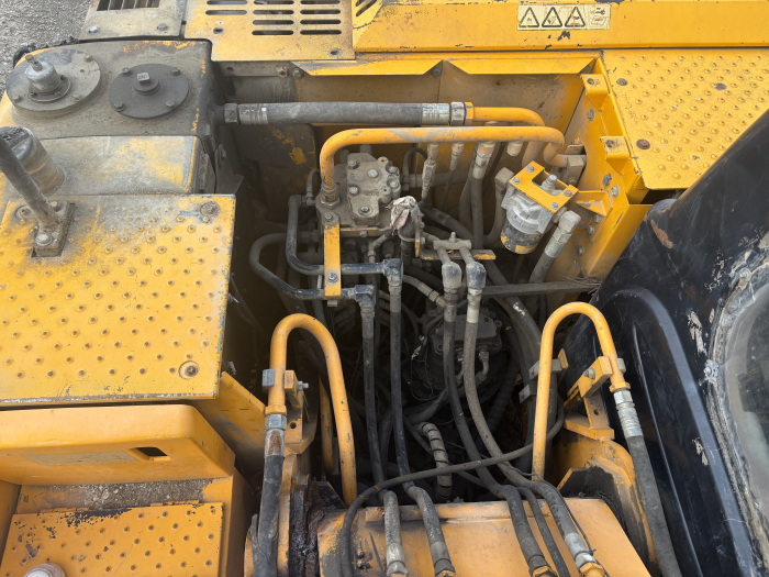 Excavator pe șenile JCB JS190 NC (motor Isuzu 4HK1) – Dezmembrări [5]