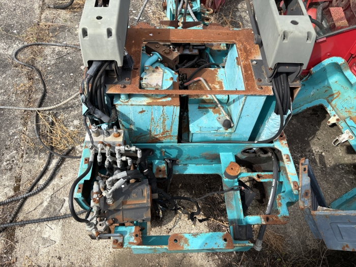 Hanix Miniexcavator cu diverse motoare - Dezmembrări [3]