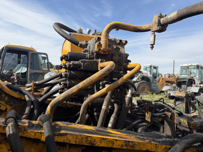 JCB JS220LC cu motor JCB Dieselmax 672 - Dezmembrări [5]