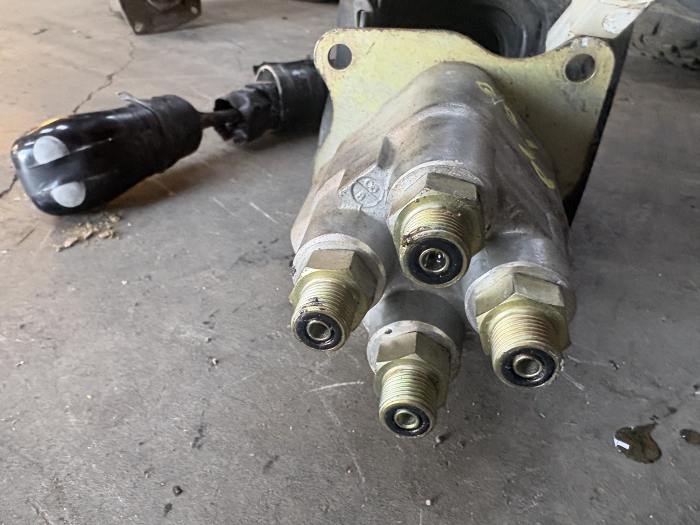 Joystick - Komatsu PC180 [4]