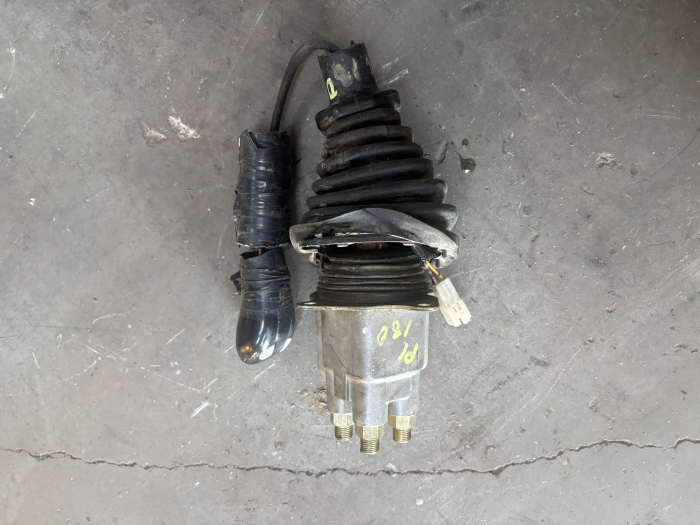 Joystick - Komatsu PC180 [2]
