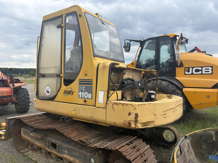 Komatsu PC110R cu motor Komatsu 4D102E - Dezmembrări [3]