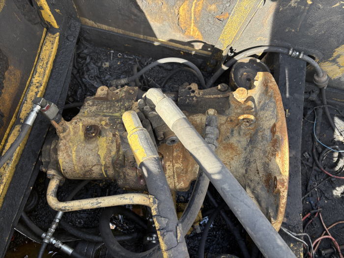 Komatsu PC240 NLC cu motor Komatsu SAA6D107E-1 - Dezmembrări [5]