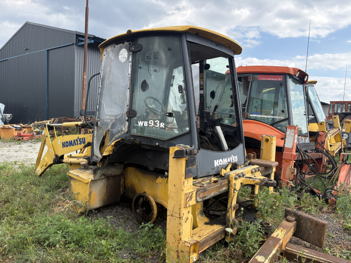 Komatsu WB93R cu motor Komatsu 4D106 - Dezmembrări [3]