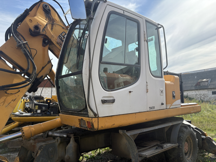 Liebherr A900C cu motor D924T - Dezmembrări [7]