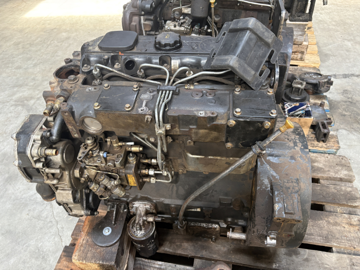Motor Perkins 1104C-44 Complet [4]