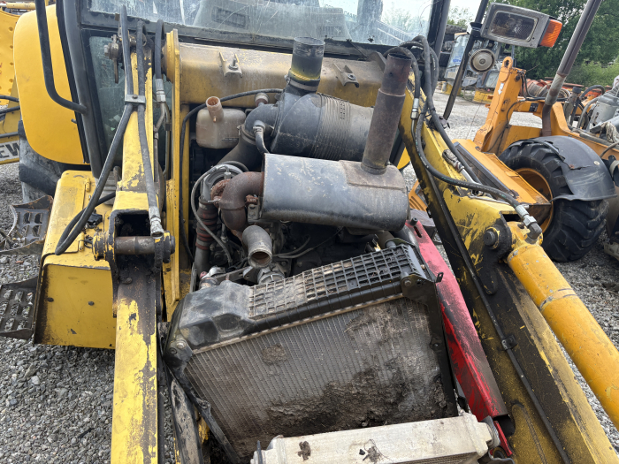 New Holland LB110B-4PS cu motor FPT - Dezmembrări [3]