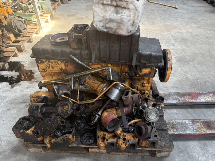 Piese Motor Liebherr D 916 TB Dezmembrat [2]