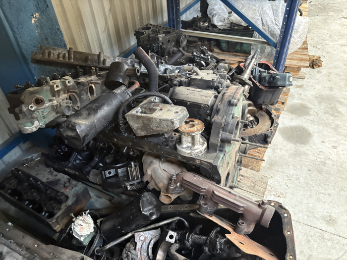 Piese Motor Volvo TD 71 F Dezmembrat [2]