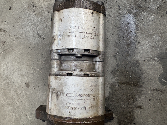 Pompă auxiliară Bosch Rexroth MNR 1517 222 962 [2]