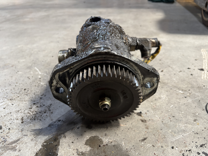 Pompă auxiliară Caterpillar 164-7976 [2]