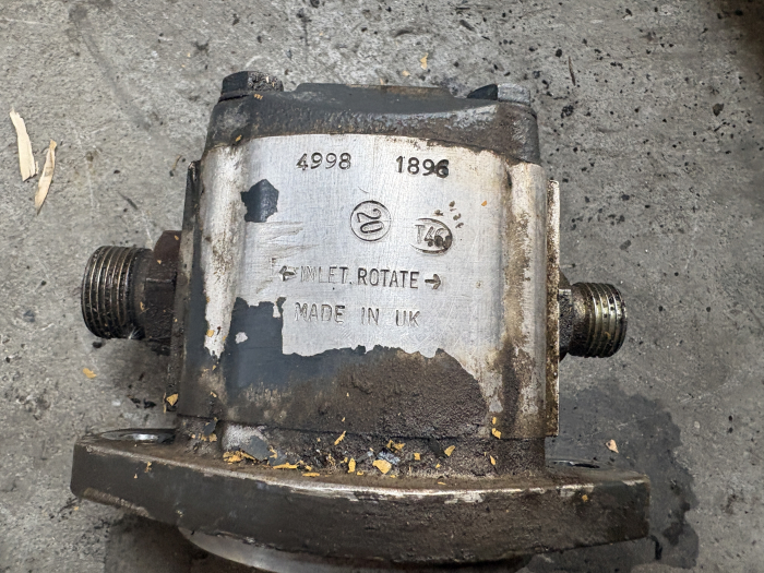 Pompă auxiliară Parker 3349111058 [2]