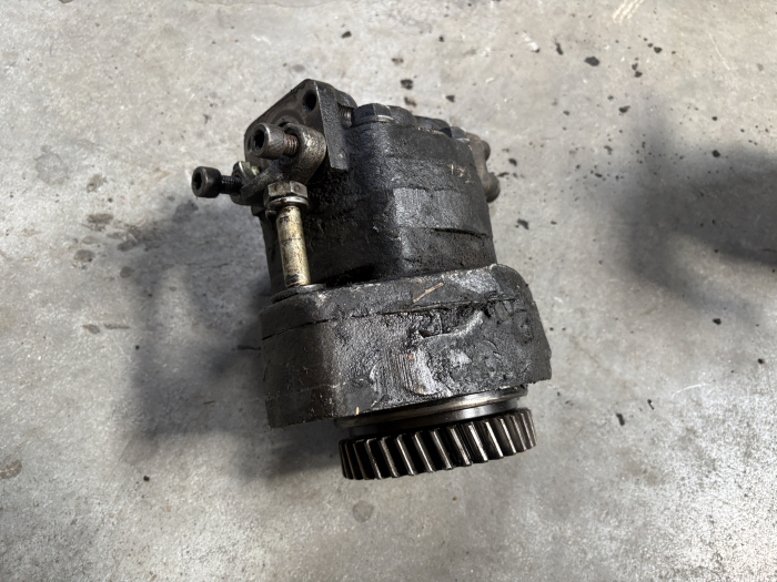 Pompă auxiliară Volvo SA7210-00930 - Volvo EC360B [2]