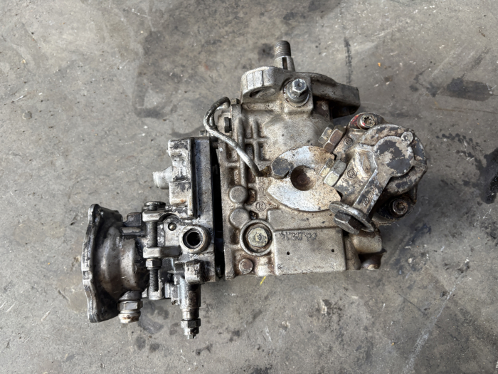 Pompă de injecție Bosch 0460424908 [4]