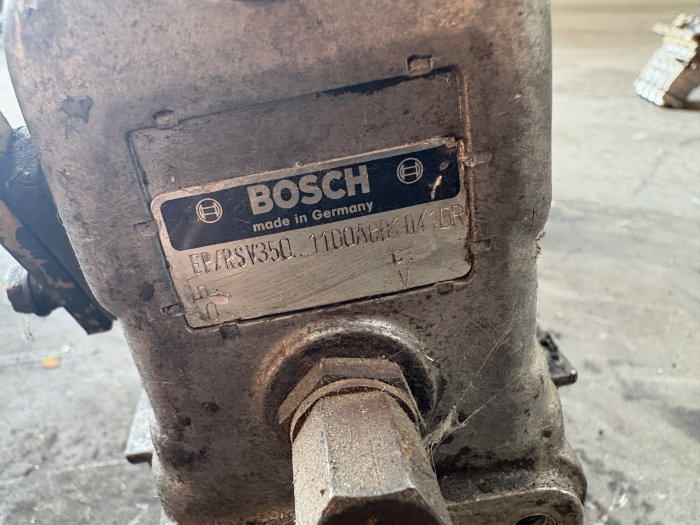 Pompă de injecție Bosch EP/RSV350 1100A8B1041DR / PE6A 950220 RS2364 82737017 [3]