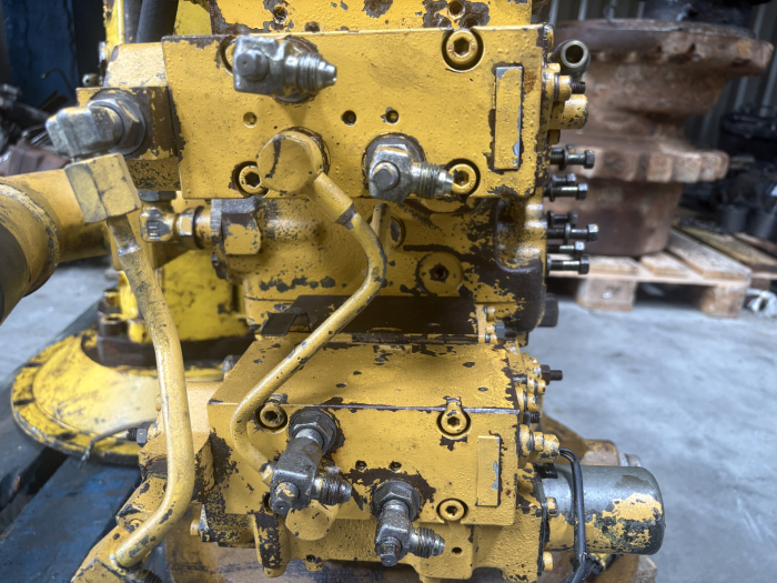 Pompă hidraulică Komatsu HPV95 - Komatsu PC200 [6]