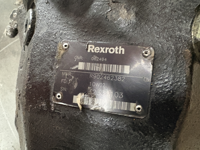 Pompă hidraulică principală Bosch Rexroth R902462382 [3]
