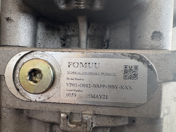 Pompă hidraulică principală Parker VP01-G012-BRPP-BBY-KXX [3]