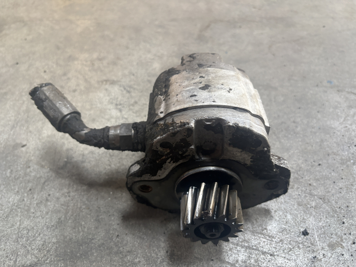 Pompă servodirecție Hobourn-Eaton 8035337 - Massey-Ferguson [3]