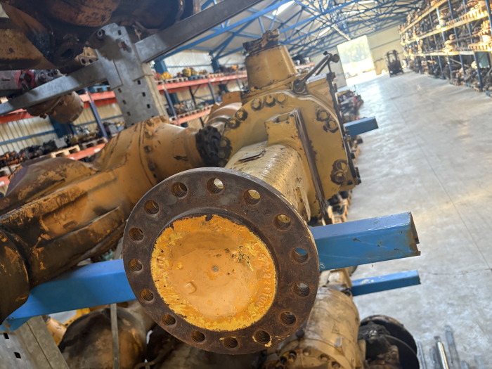 Punte Spate Komatsu KWA 612 W-3, 49.21-2005 - Komatsu WA320 [2]