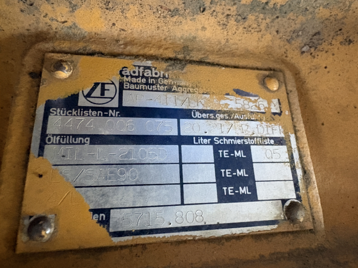 Punte Spate ZF AP-411/LK, 5826 - Liebherr 551 [6]