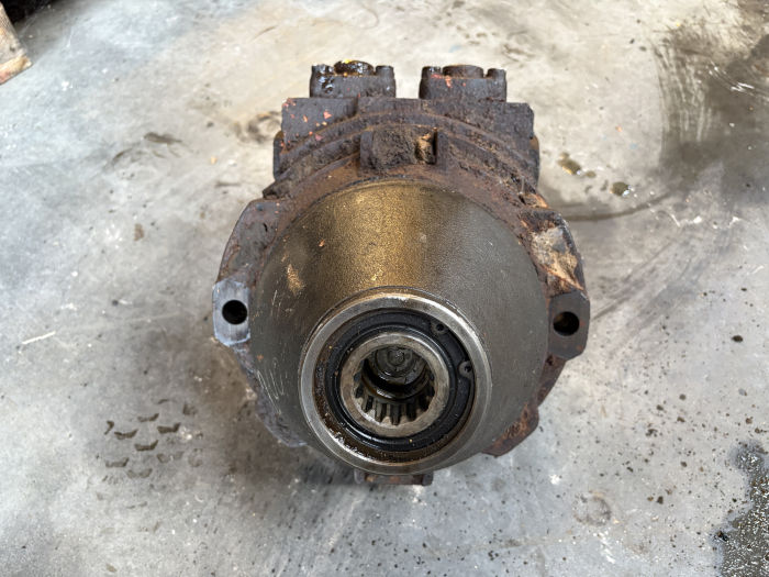 Reductor cu hidromotor rotire Hitachi HMGC82KA - Fiat-Hitachi 200 [4]