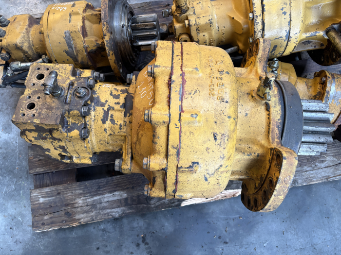 Reductor cu hidromotor rotire Komatsu 205-26-71313 - Komatsu PC 210 [2]