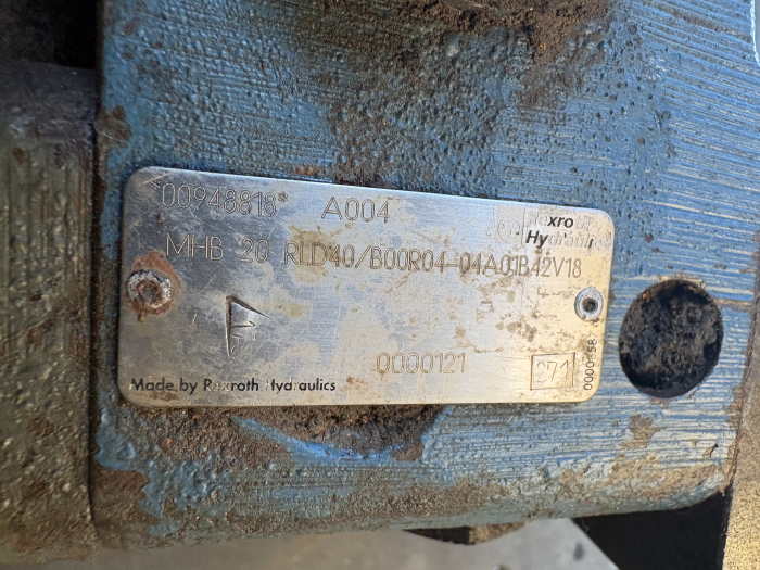 Reductor cu hidromotor rotire Liebherr FMV 100 - Liebherr R 942 [2]