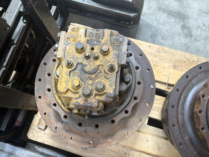 Reductor mecanic Komatsu 210 [3]