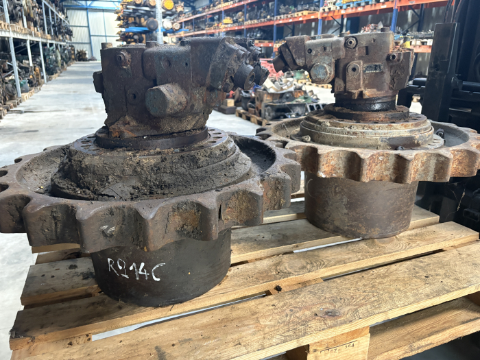 Reductor mecanic Liebherr R194C [2]