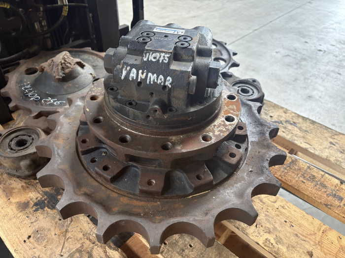 Reductor mecanic Yanmar VIO75 [3]