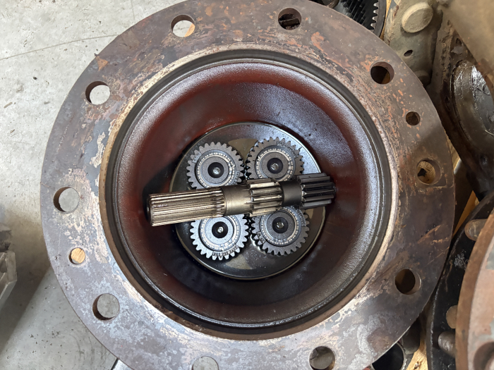 Reductor planetar TK4207 [6]