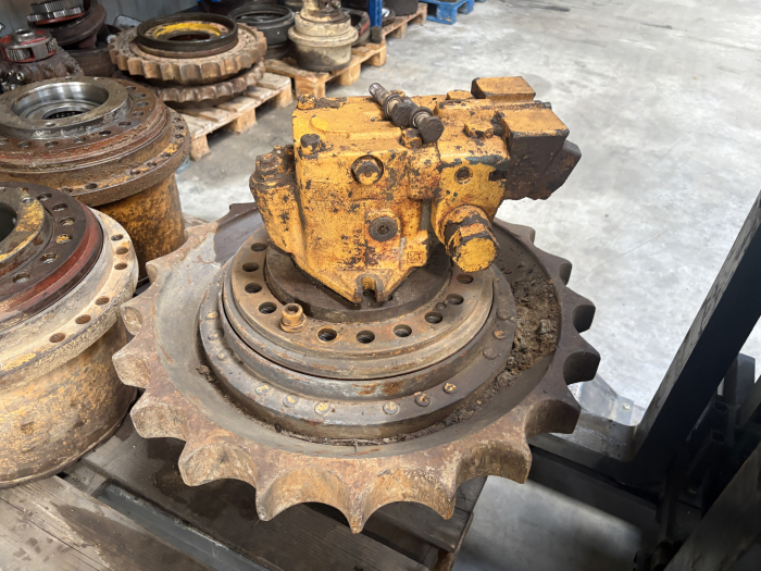 Steluță turas (Sprocket) Liebherr FMW 075 [2]