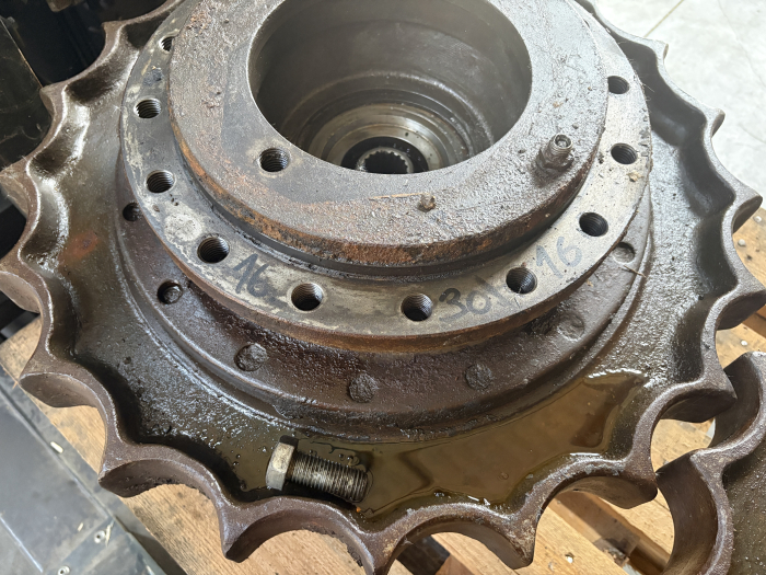 Steluță turas (Sprocket) Volvo 230 Akerman [3]