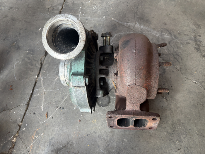Turbosuflantă Garrett 471740 - Volvo FL7 [3]