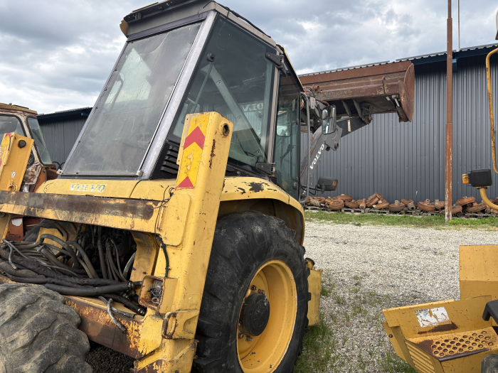 Volvo BL60 cu motor Volvo D3.1D - Dezmembrări [6]