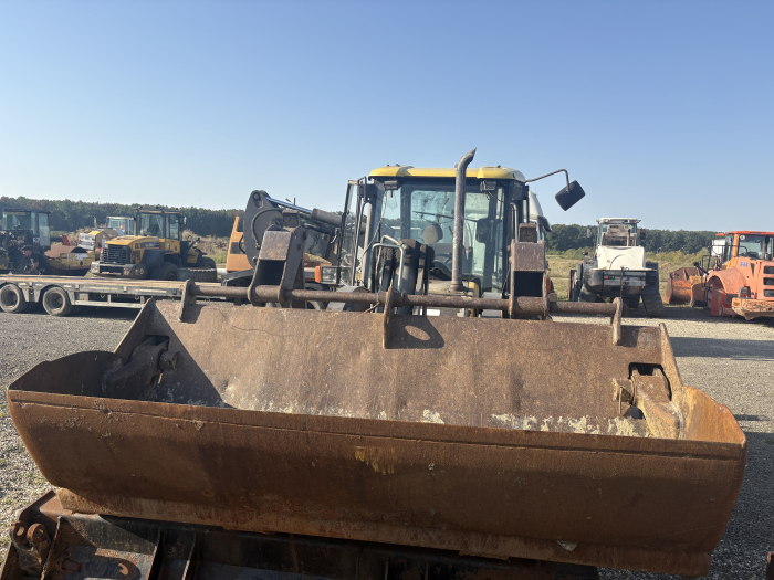 Volvo BL71 cu motor Volvo D4D - Dezmembrări [4]