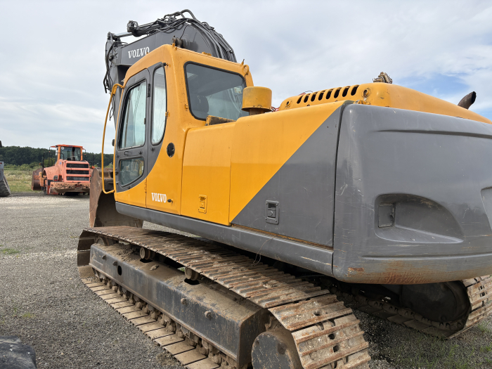 Volvo EC210LC cu diverse motorizări - Dezmembrări [3]