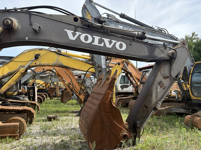Volvo EC280 cu motor Volvo D10B - Dezmembrări [2]