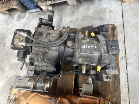 Cutie de Transfer - Ansamblu cutie de transfer cu hidromotor Rexroth 2054347