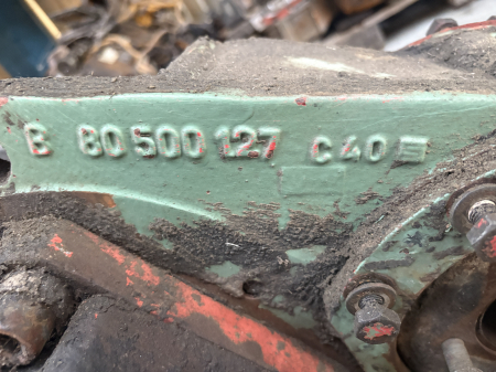 Ansamblu cutie de transfer cu hidromotor Volvo 80500127C40 [3]